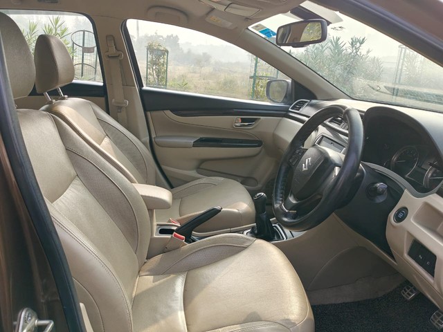 Second-hand 2017 Maruti Suzuki Ciaz Alpha BSIV for sale in Noida-12