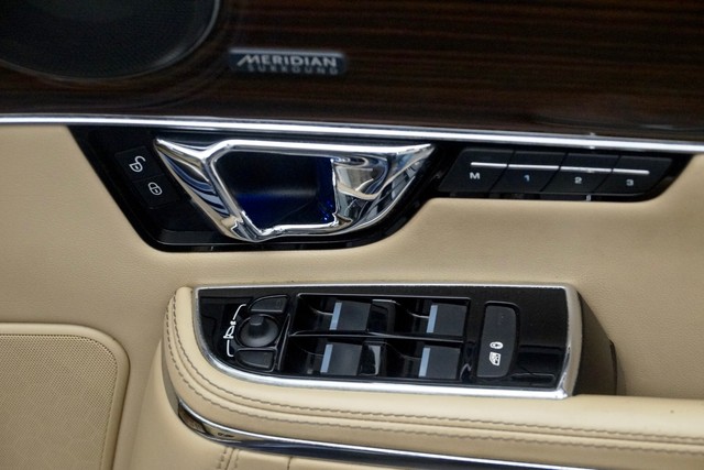 Second-hand 2017 Jaguar XJ 2.0L Portfolio for sale in New Delhi-12