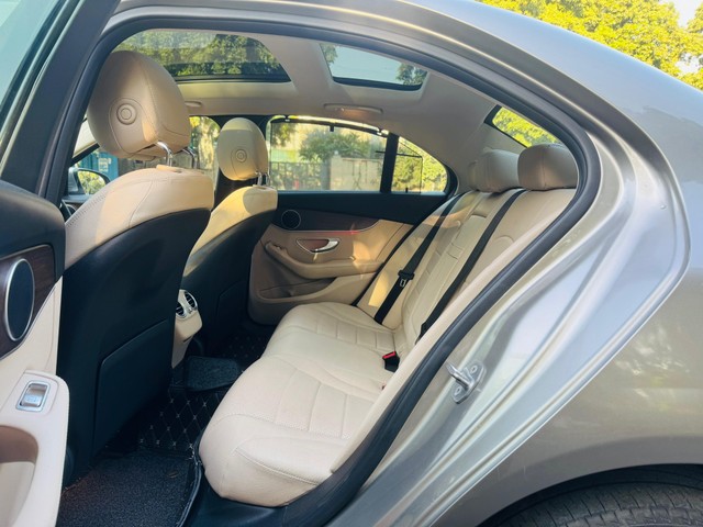 Second-hand 2020 Mercedes-Benz C-Class Progressive C 200 for sale in Gurgaon-8