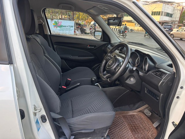 Maruti Suzuki Swift AMT VXI Second-hand 2019 Maruti Suzuki Swift AMT VXI for sale in Vadodara-7