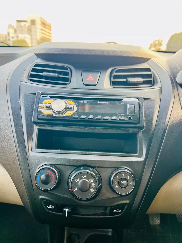 Second-hand 2012 Hyundai EON D Lite Plus for sale in Vadodara-12