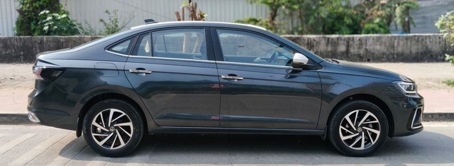 Second-hand 2023 Volkswagen Virtus Topline AT BSVI for sale in Pune-1