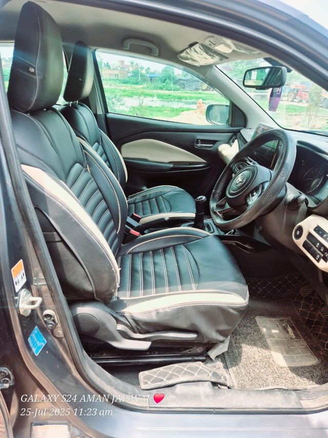 Second-hand 2022 Toyota Glanza V for sale in Chitrakoot-8
