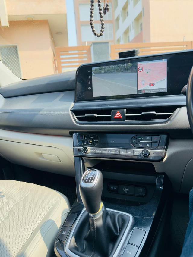 Second-hand 2023 Kia Seltos HTX Diesel for sale in Kanpur-13