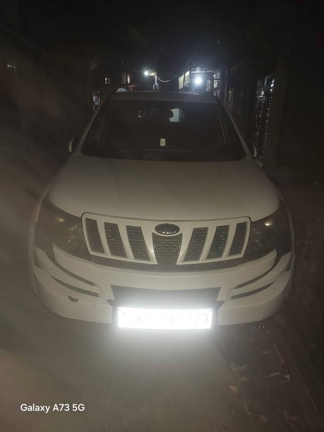 Second-hand 2012 Mahindra XUV500 W8 FWD for sale in Jammu-1
