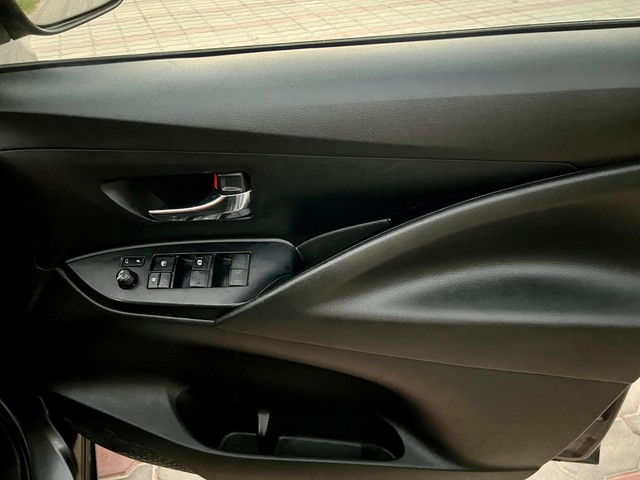 Second-hand 2020 Toyota Innova Crysta 2.4 G MT for sale in New Delhi-6