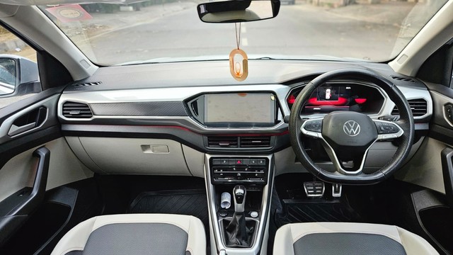 Second-hand 2024 Volkswagen Taigun 1.5 TSI GT Plus DSG ES for sale in New Delhi-9