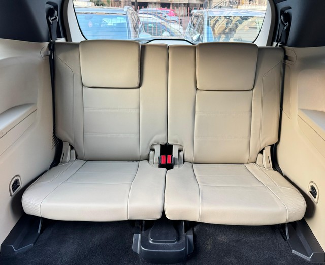 Second-hand 2021 Ford Endeavour Titanium Plus 4X4 AT for sale in Mumbai-11