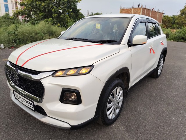 Second-hand 2023 Maruti Grand Vitara Sigma for sale in New Delhi-15