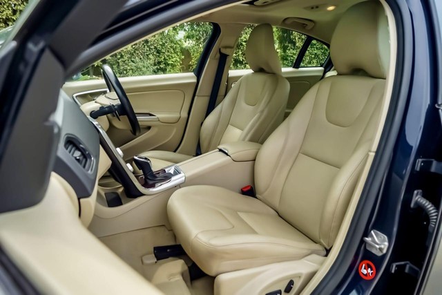 Volvo S60 D4 Momentum BSIV Second-hand 2018 Volvo S60 D4 Momentum BSIV for sale in New Delhi-13