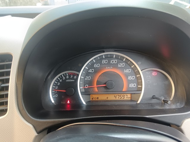 Second-hand 2015 Maruti Suzuki Wagon R VXI BS IV for sale in Chennai-14