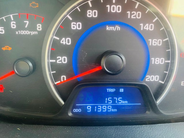 Second-hand 2016 Hyundai i10 Era for sale in Ahmedabad-12