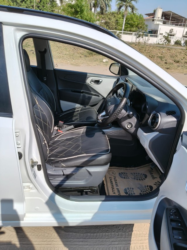 Second-hand 2021 Hyundai Grand i10 Nios Sportz for sale in Vadodara-9