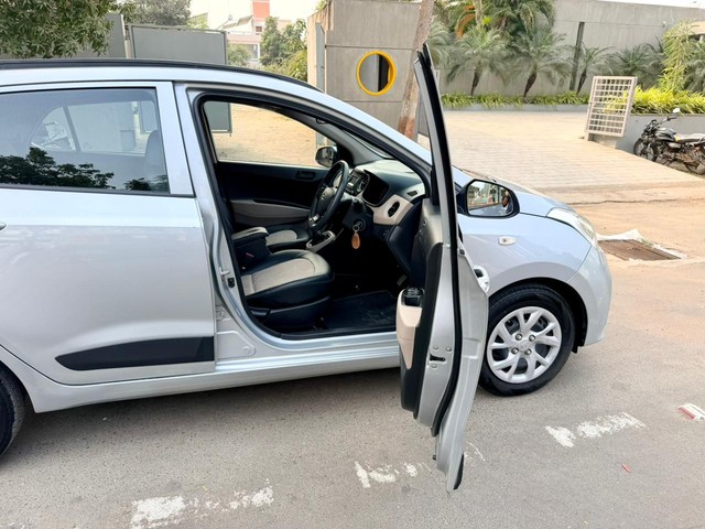 Second-hand 2019 Hyundai Grand i10 1.2 Kappa Magna BSIV for sale in Vadodara-11