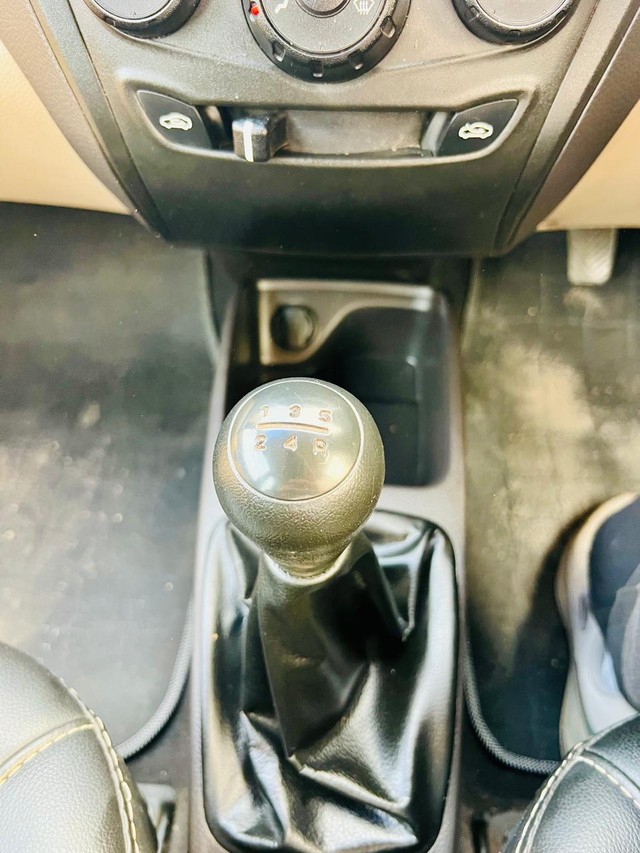 Second-hand 2012 Hyundai EON D Lite Plus for sale in Vadodara-13