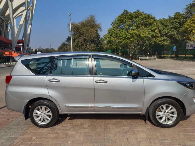 Second-hand 2020 Toyota Innova Crysta 2.4 G MT for sale in New Delhi-1