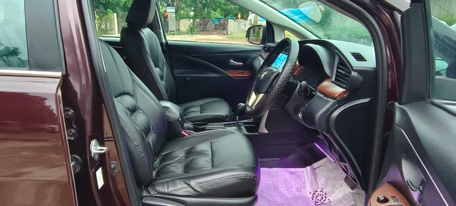 Second-hand 2016 Toyota Innova Crysta 2.8 GX AT BSIV for sale in Vadodara-13