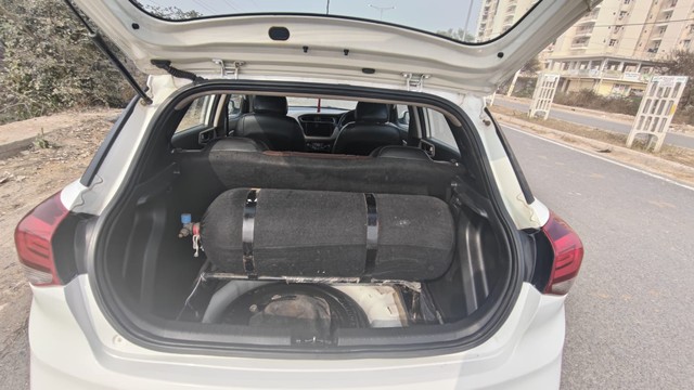 Second-hand 2019 Hyundai i20 Petrol Magna for sale in Faridabad-8