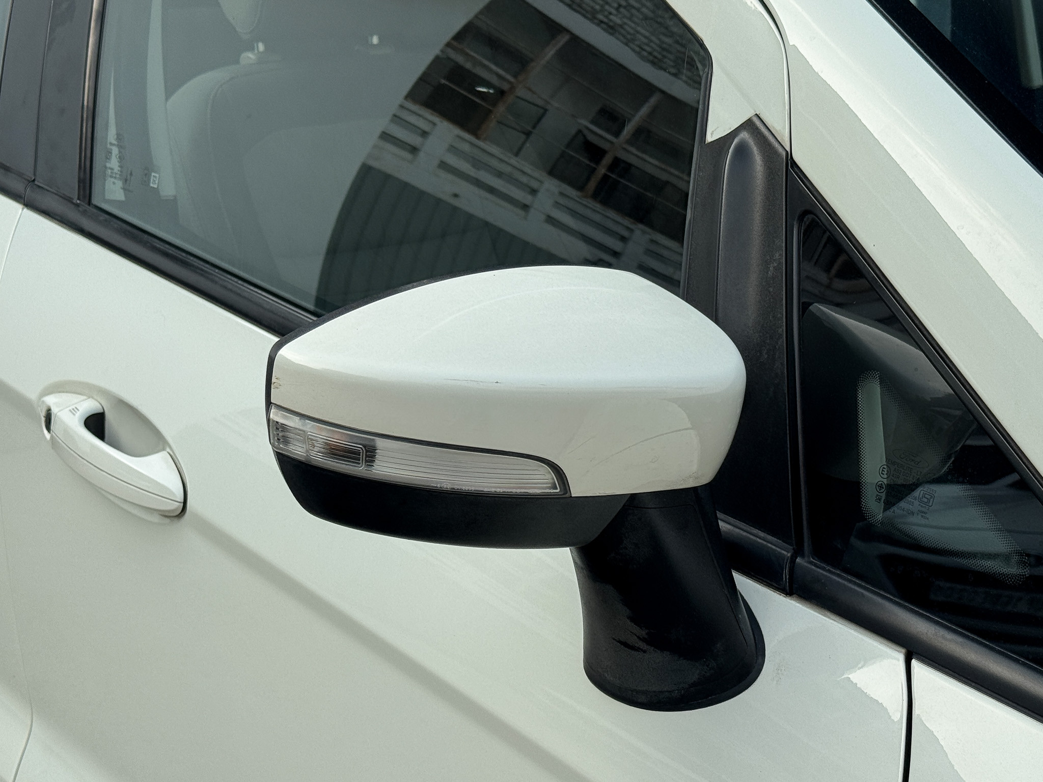 Buy Used Ford Ecosport 1.5 Petrol Titanium Plus AT of 2021 model @ 8 ...