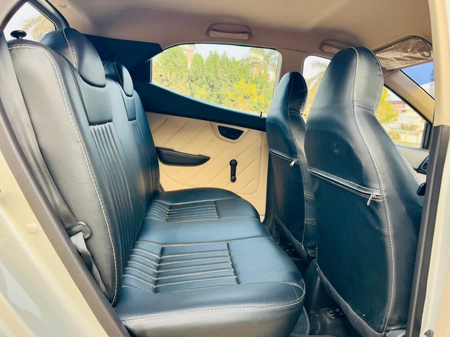 Second-hand 2012 Hyundai EON D Lite Plus for sale in Vadodara-11