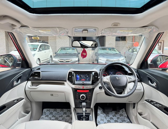 Mahindra XUV300 W8 Opt Diesel Second-hand 2023 Mahindra XUV300 W8 Opt Diesel for sale in Mumbai-6