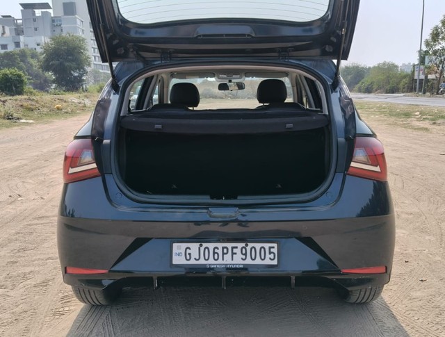 Second-hand 2021 Hyundai i20 Sportz BSVI for sale in Vadodara-12