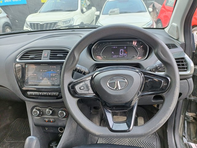 Tata Tiago XZA AMT 2020-2022 Second-hand 2021 Tata Tiago XZA AMT 2020-2022 for sale in Dehradun-9