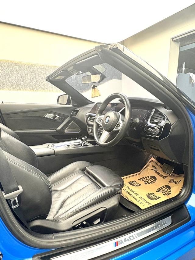 Second-hand 2022 BMW Z4 M40i for sale in New Delhi-15