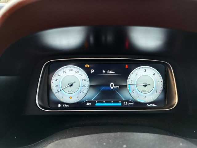 Second-hand 2021 Hyundai Alcazar 1.5 Signature (O) 7-Seater Diesel AT for sale in Nagpur-12