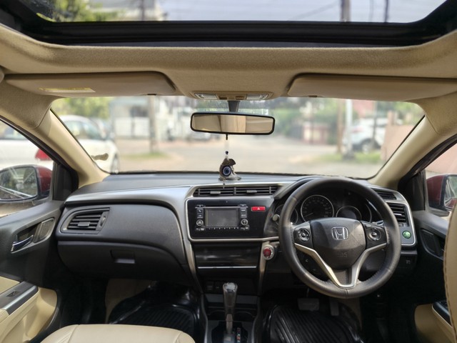 Second-hand 2014 Honda City i VTEC E for sale in Indore-9