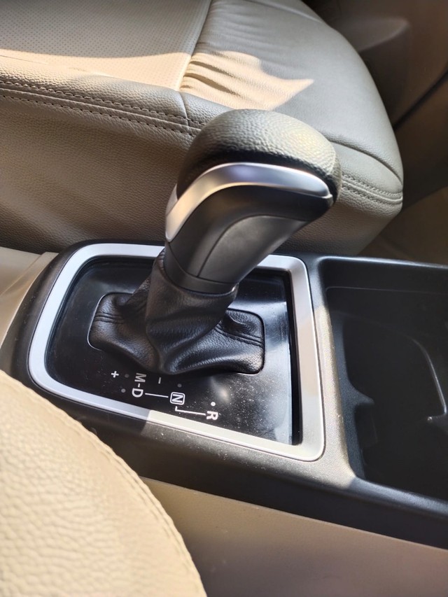 Second-hand 2020 Maruti Swift Dzire AMT VXI for sale in Vadodara-7