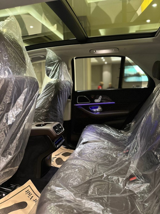 Second-hand 2022 Mercedes-Benz GLE 300d BSVI for sale in New Delhi-6