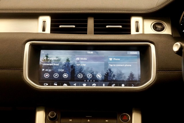 Second-hand 2019 Land Rover Range Rover Evoque 2.0 TD4 HSE for sale in New Delhi-13