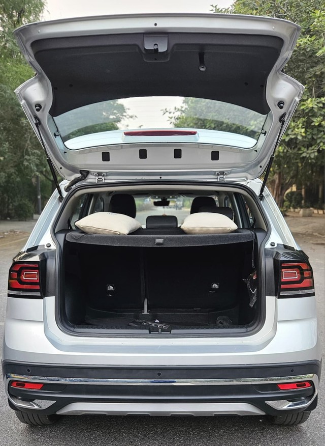 Second-hand 2024 Volkswagen Taigun 1.5 TSI GT Plus DSG ES for sale in New Delhi-10