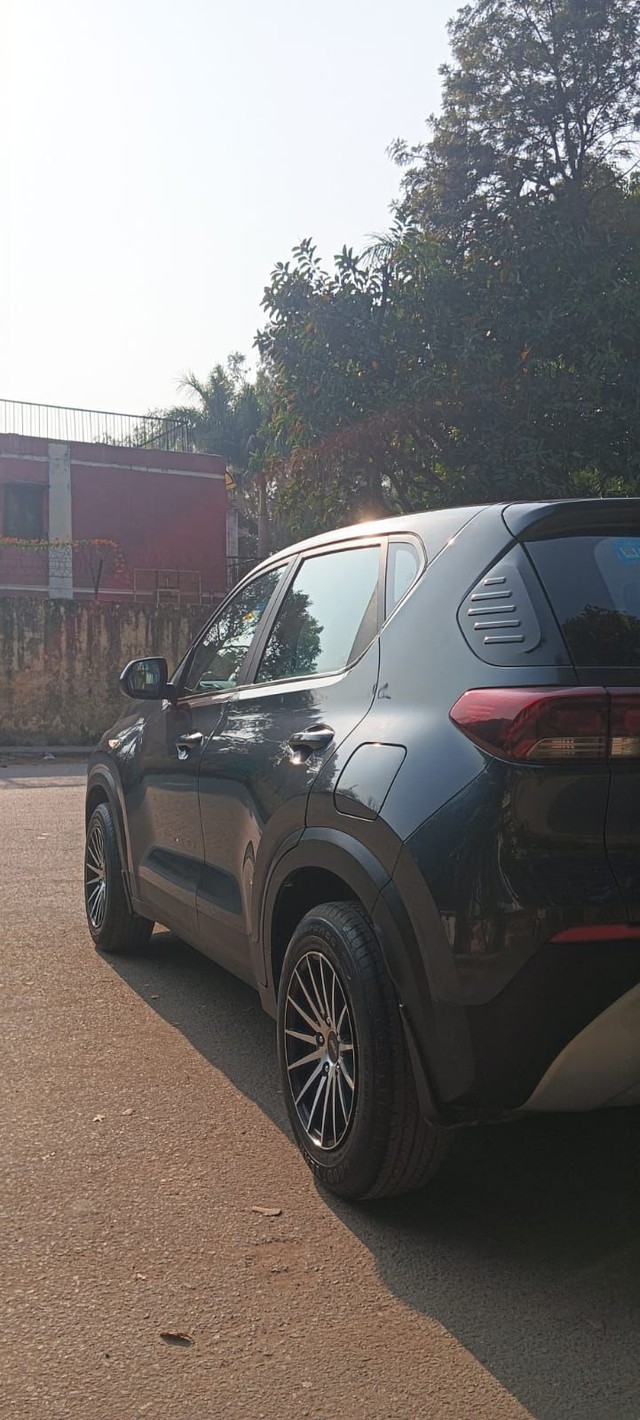 Kia Sonet HTK Second-hand 2023 Kia Sonet HTK for sale in New Delhi-4