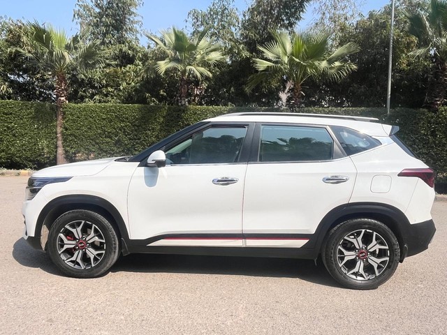 Second-hand 2020 Kia Seltos GTX Plus for sale in New Delhi-3