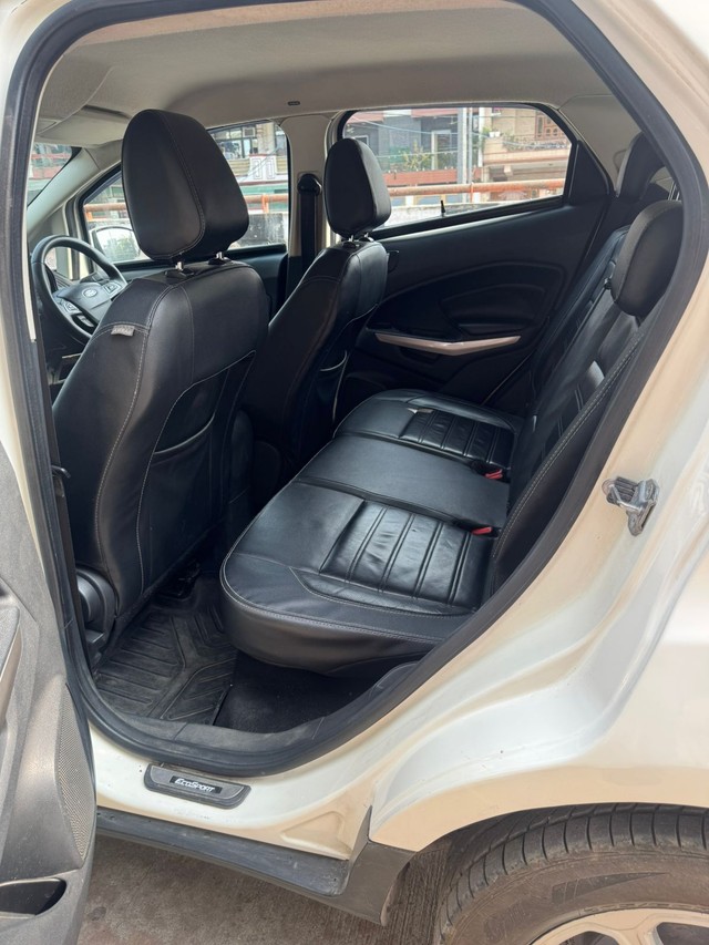 Second-hand 2019 Ford Ecosport 1.5 Petrol Titanium Plus AT BSIV for sale in New Delhi-5