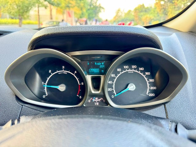 Second-hand 2014 Ford Ecosport 1.5 DV5 MT Titanium for sale in Vadodara-6