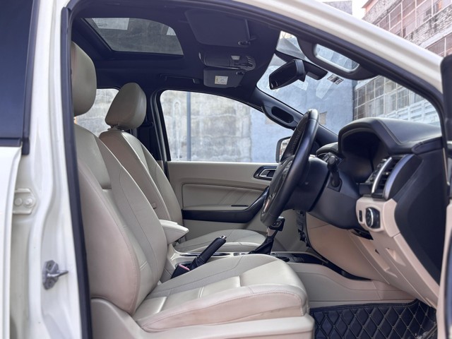 Second-hand 2021 Ford Endeavour Titanium Plus 4X2 AT for sale in New Delhi-17