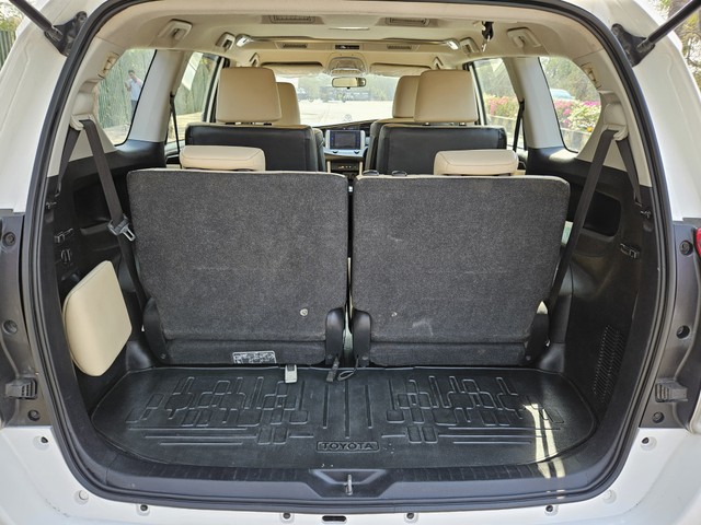 Second-hand 2019 Toyota Innova Crysta 2.8 ZX AT BSIV for sale in Mumbai-10