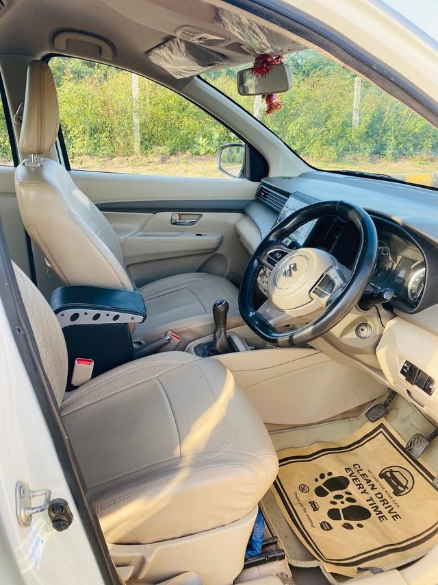 Maruti Ertiga VXI CNG Second-hand 2022 Maruti Ertiga VXI CNG for sale in Ahmedabad-5