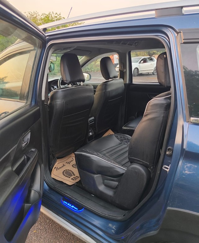 Second-hand 2019 Maruti XL6 Alpha for sale in New Delhi-6