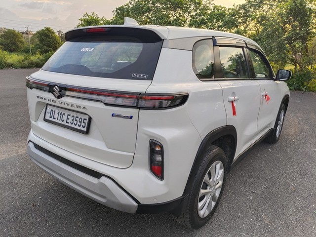Second-hand 2023 Maruti Grand Vitara Sigma for sale in New Delhi-4