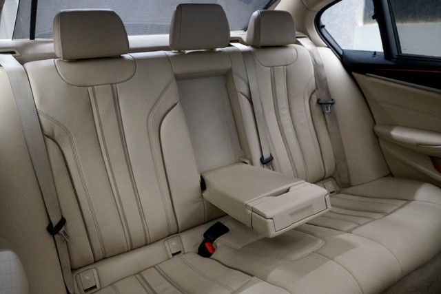 BMW 5 Series 520d Sport Line Second-hand 2018 BMW 5 Series 520d Sport Line for sale in New Delhi-20