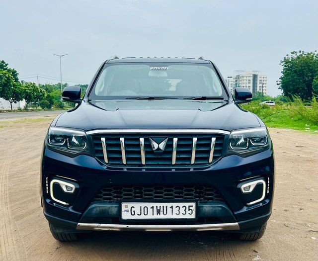 Second-hand 2024 Mahindra Scorpio N जेड8 डीजल एटी for sale in Vadodara