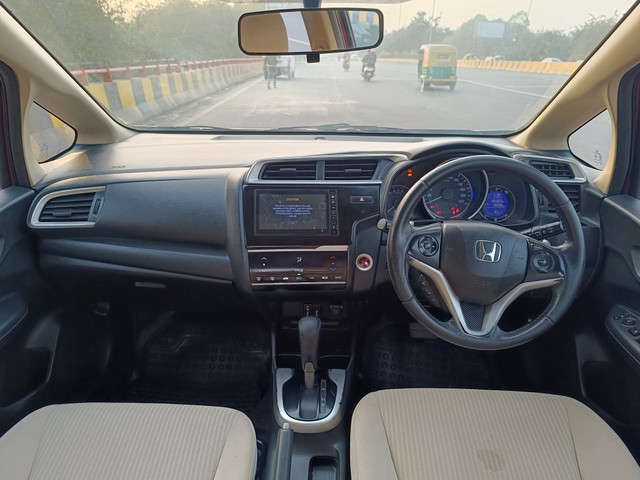 Second-hand 2018 Honda Jazz VX CVT for sale in New Delhi-11