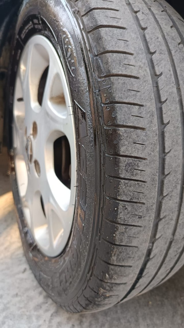 Second-hand 2013 Renault Scala Diesel RxL for sale in Chennai-6