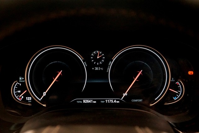 BMW 5 Series 520d Sport Line Second-hand 2018 BMW 5 Series 520d Sport Line for sale in New Delhi-4