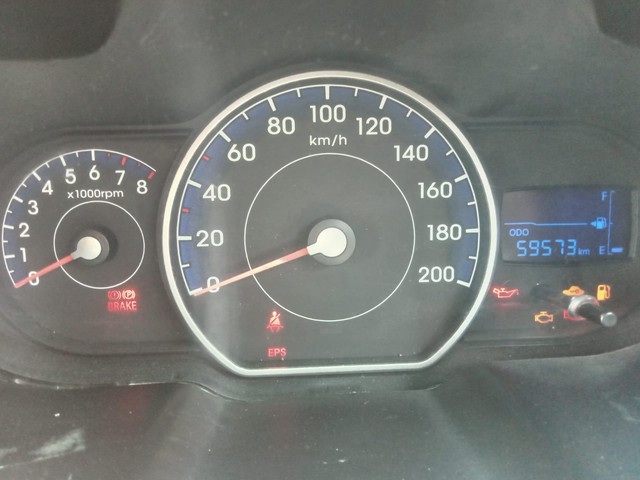 Second-hand 2012 Hyundai i10 Sportz for sale in Hyderabad-6