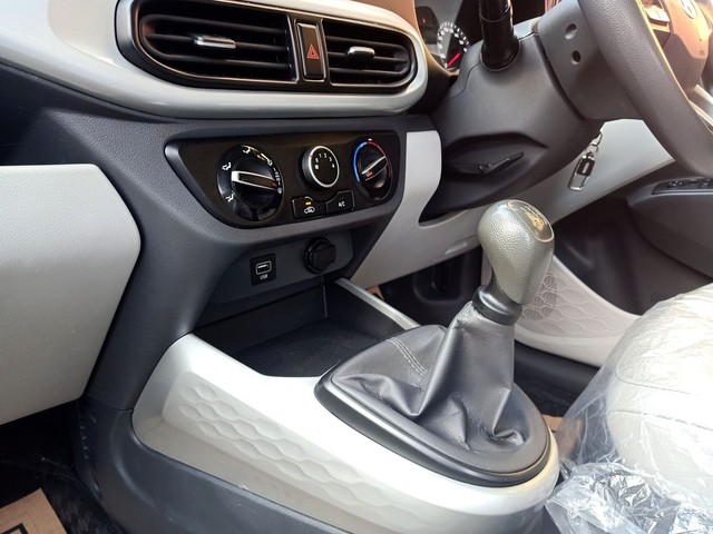 Second-hand 2021 Hyundai Grand i10 Nios Magna for sale in New Delhi-21